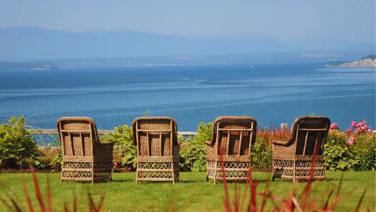 From Highland Veranda to Coastal Lanai: Styling Natural Rattan Across Design Environments